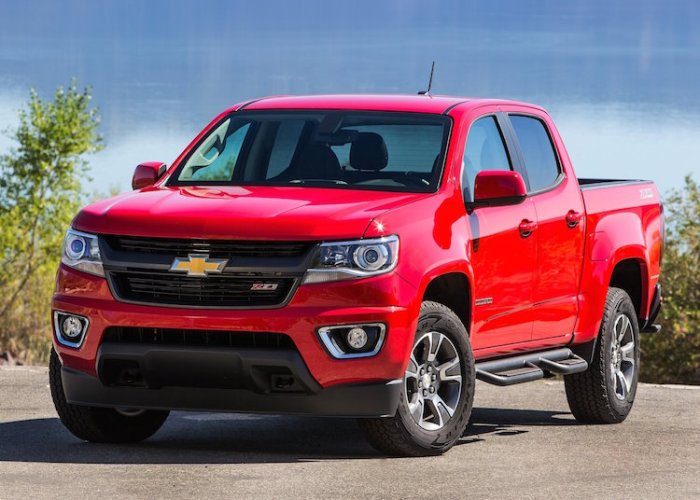 Did chevrolet stop making the colorado