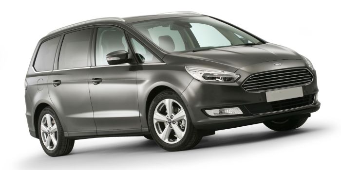 Does ford galaxy have sliding doors