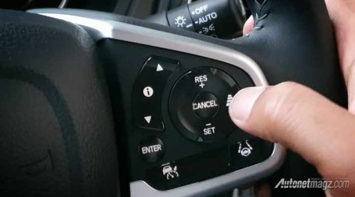 Does honda brv have cruise control
