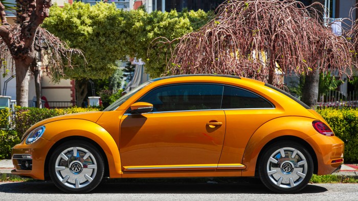 Did volkswagen discontinue the beetle